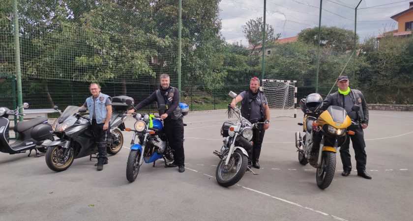 Zaščiteno: Moto dan