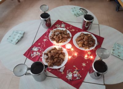 Medenjaki v skupinah Pingvini, Zajčki in Netopirčki