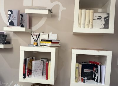 Z roko v roki s pesnikom Srečkom Kosovelom