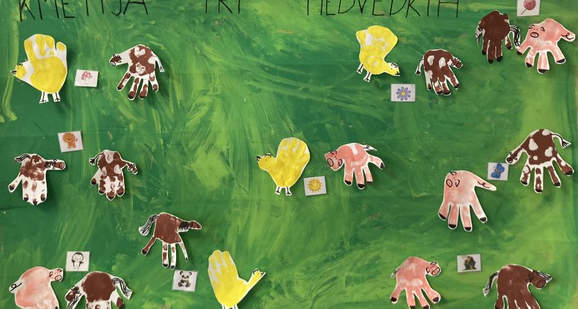 Pri Medvedkih spoznavamo kmetijo