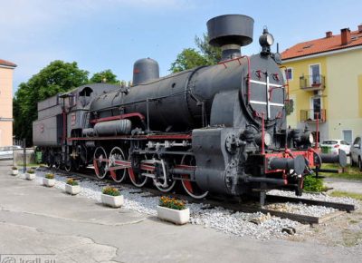 Z vlakom v knjižnico